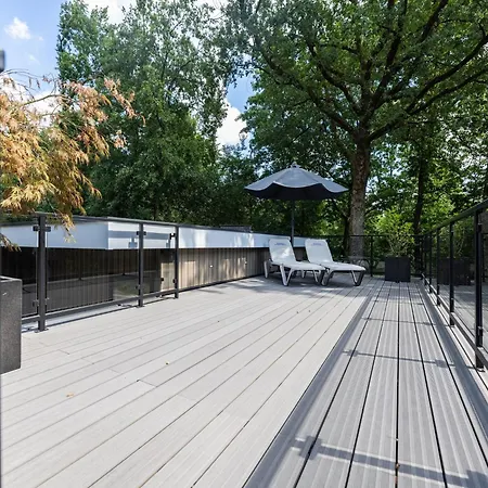 Woodland With Heated Pool, Cleaning Included * Хундерло