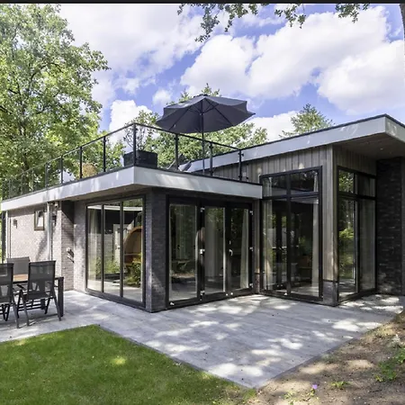 Woodland With Heated Pool, Cleaning Included * Хундерло